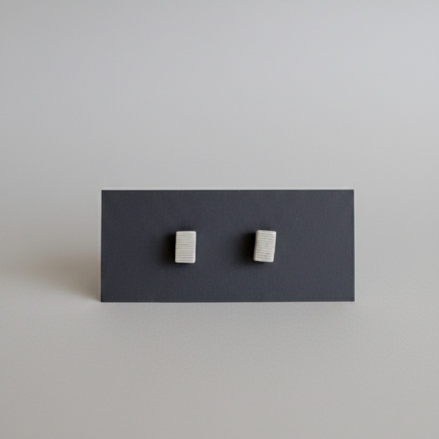 296 | Pilki auskarai